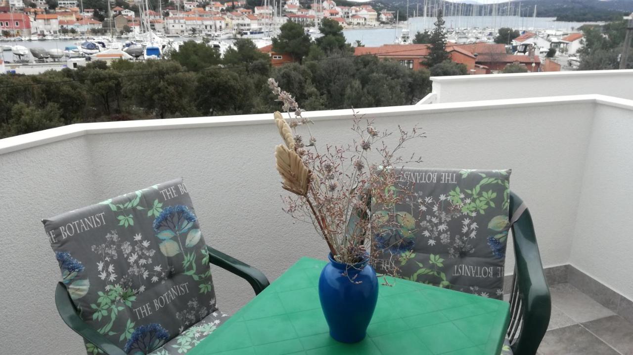 Apartmani Lucica Езера Экстерьер фото